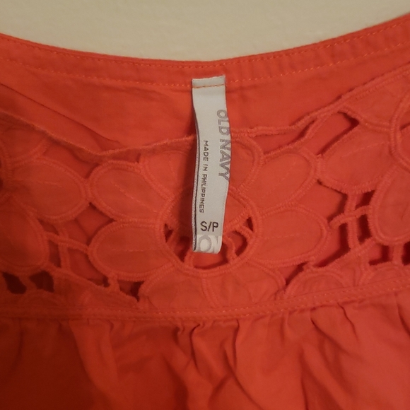 Old navy dress - Picture 3 of 3